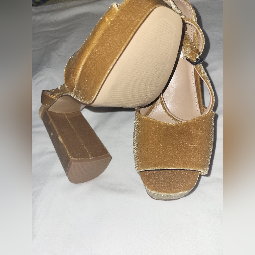 Steve Madden Gold Velvet Heels - Picture 2 of 2